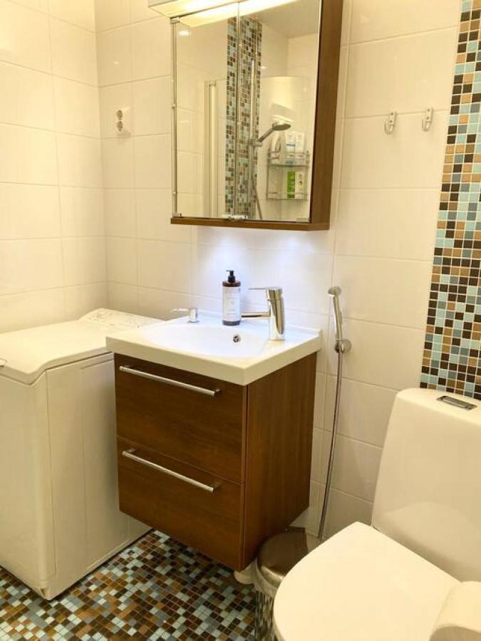 Appartamento Kamppi 1 - Perfect Location Right In Helsinki Center Esterno foto
